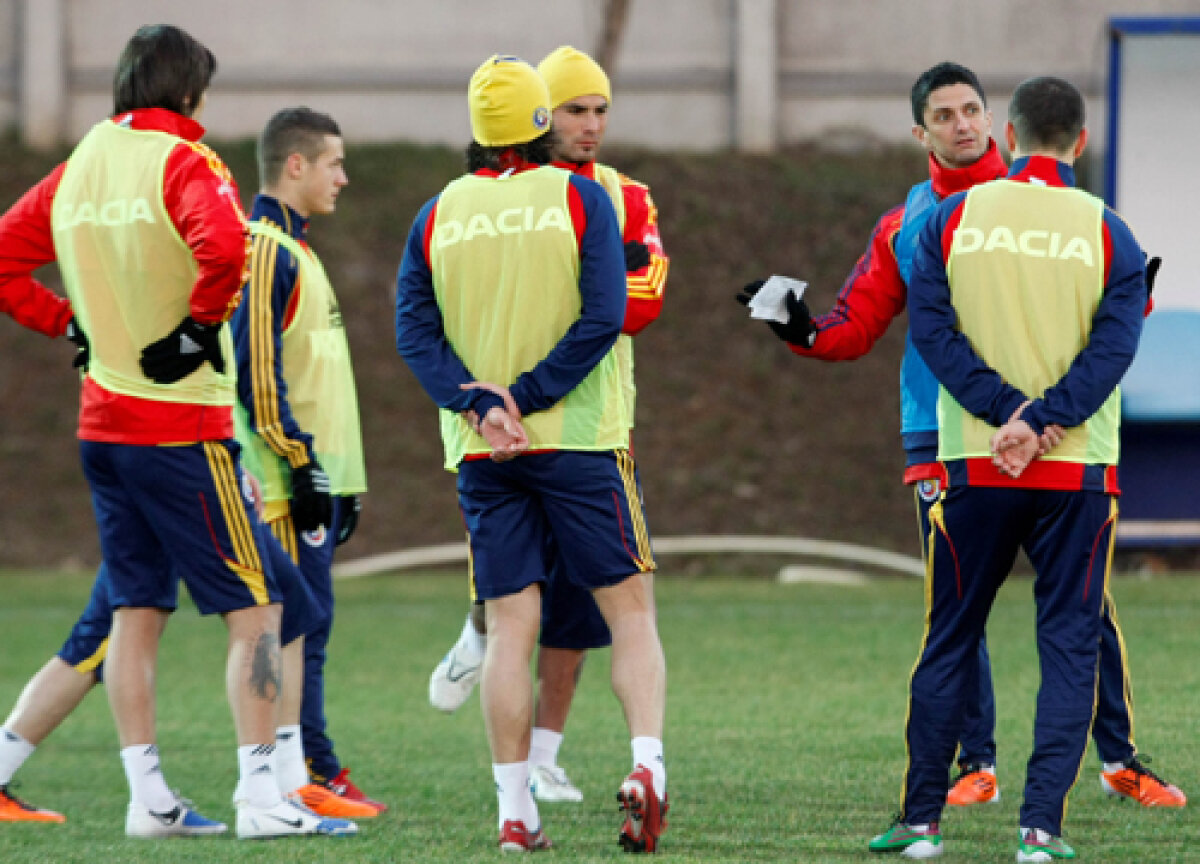 Mutu şi Lucescu s-au întîlnit ieri pentru prima dată după scandalul de la Belgrad » Restart pentru calificare