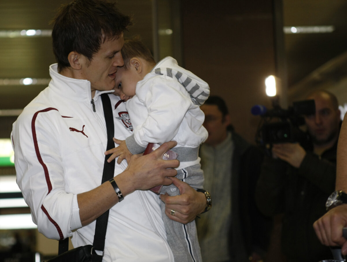 FOTO Rapid a plecat în Turcia fără Pancu şi Bozovici, dar cu Lazăr. Ce pariezi? Vine sau nu şi Duarte?