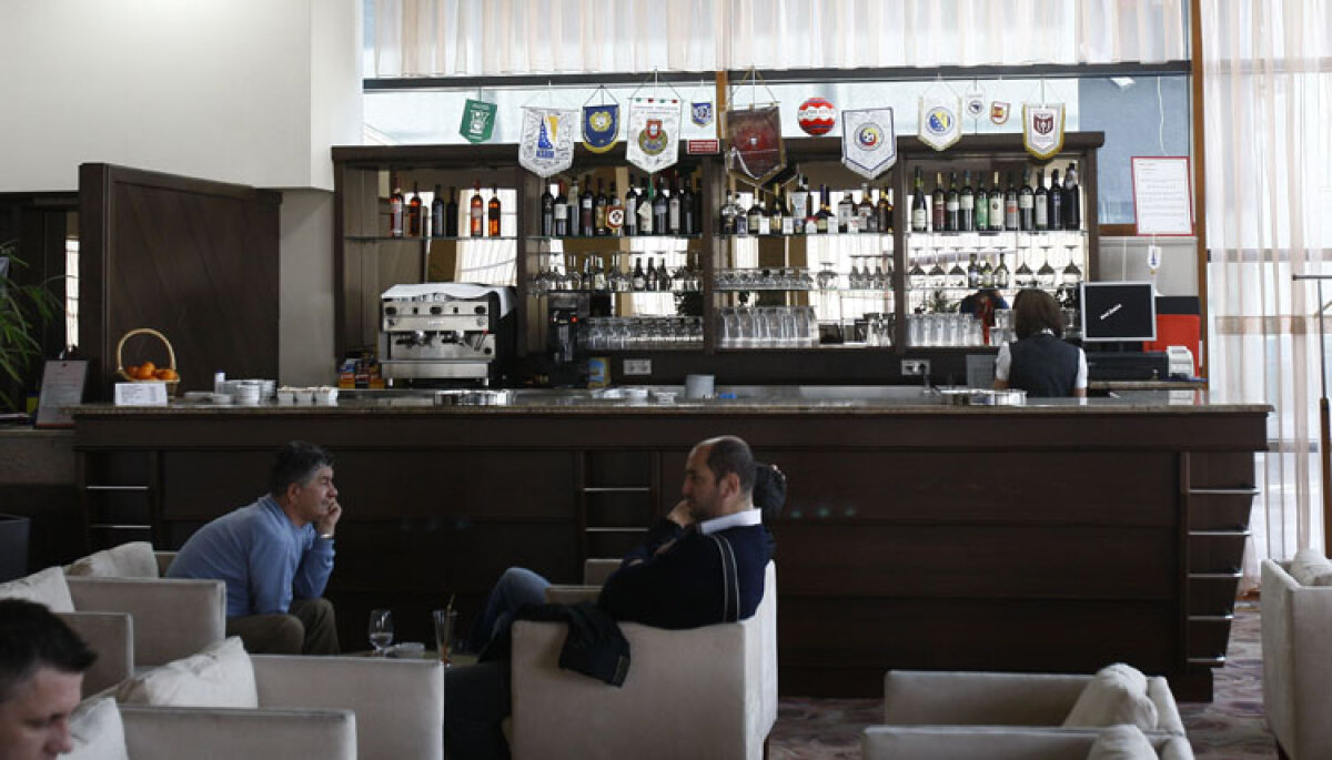 FOTO » Întoarcere în timp » La Zenica e ca în România anilor 1994-1995