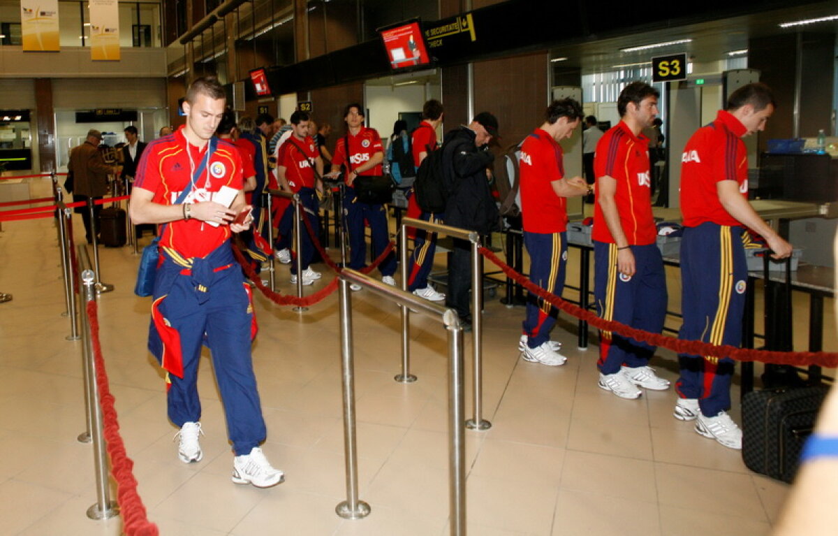 FOTO » Pana de curent de la Otopeni l-a blocat pe Raţ