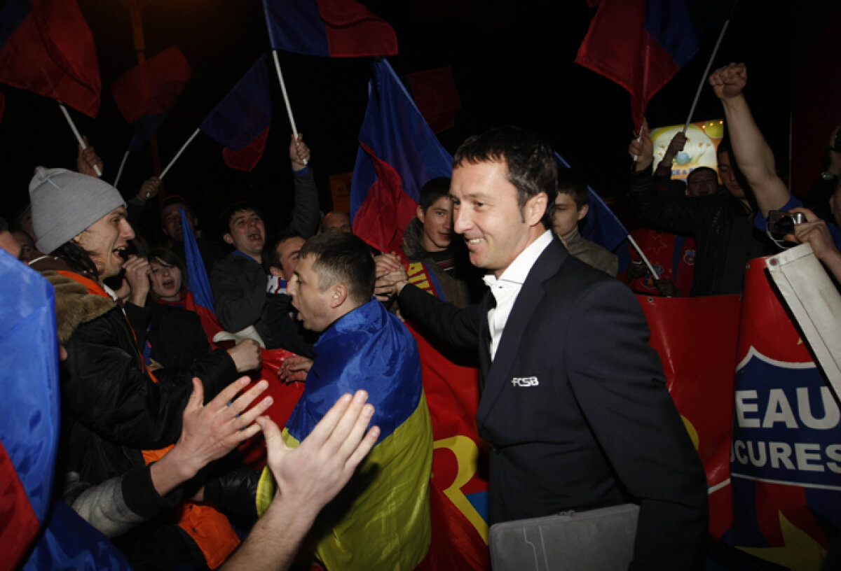 FOTO EXCLUSIV » Steliştii au fost primiţi "regeşte" la Chişinău