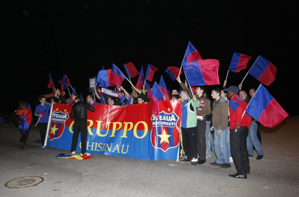 FOTO EXCLUSIV » Steliştii au fost primiţi "regeşte" la Chişinău