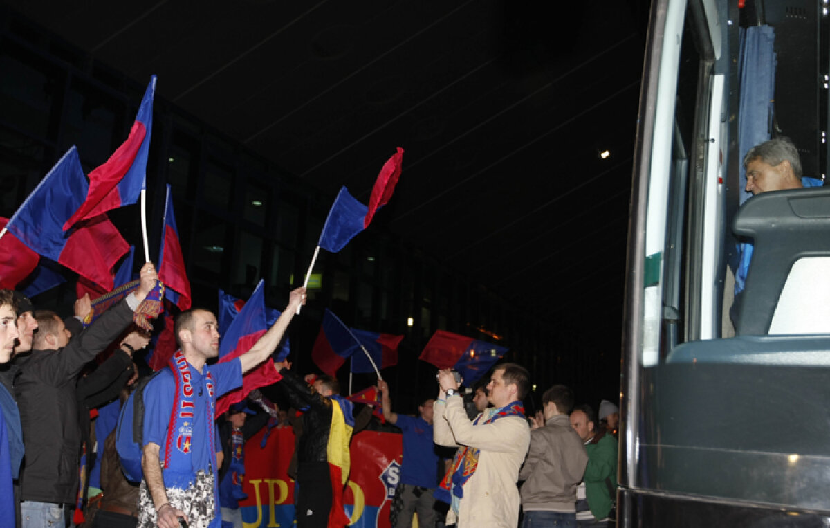 FOTO EXCLUSIV » Steliştii au fost primiţi "regeşte" la Chişinău