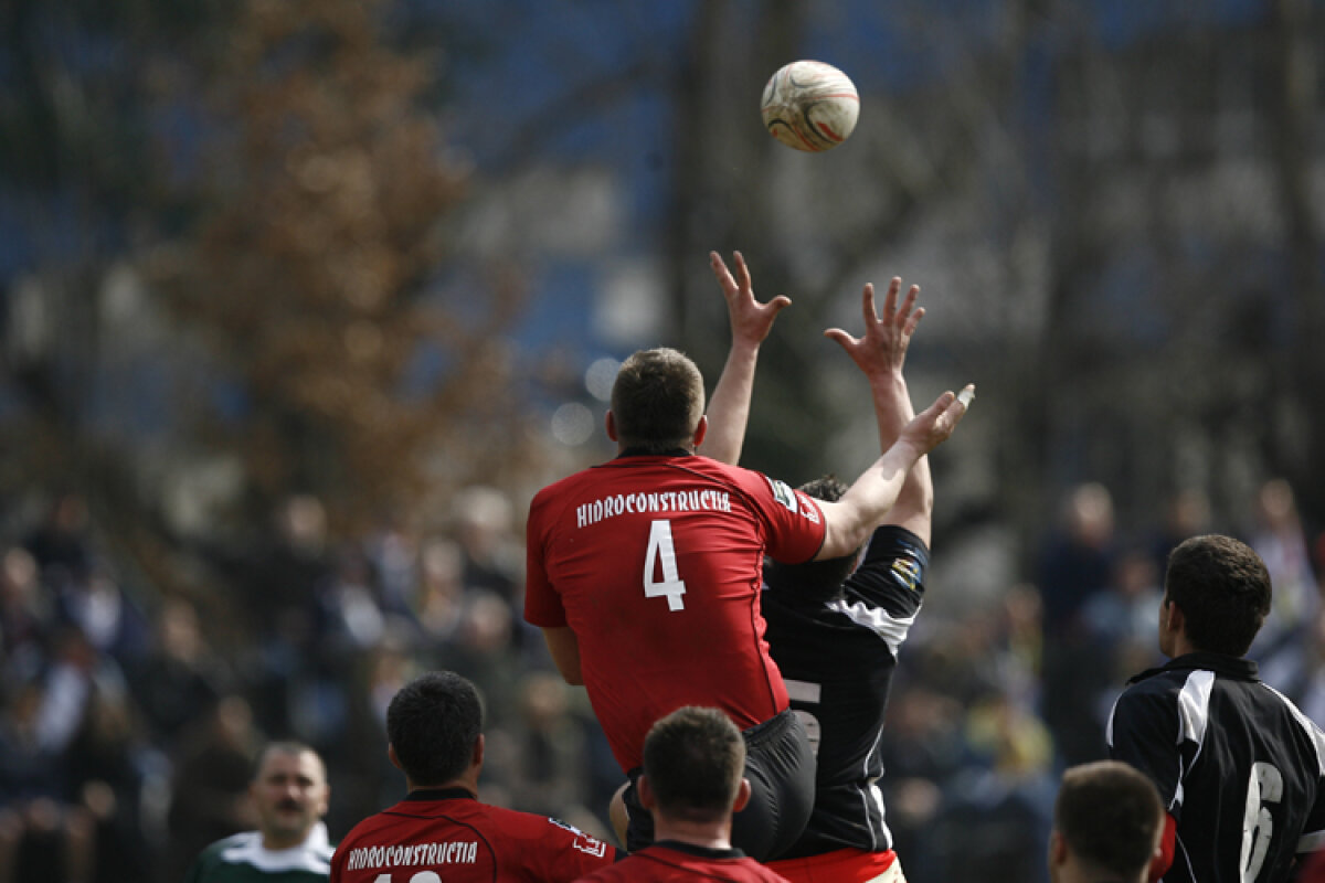 FOTO » Campioana CSM Ştiinţa Baia Mare a cîştigat la Cluj în prima etapă din SuperLigă