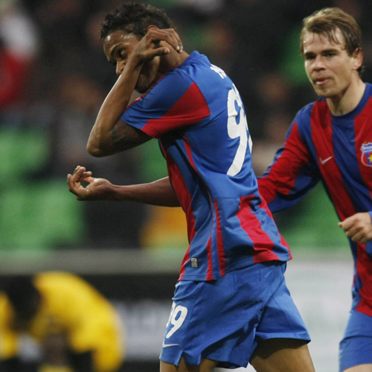 Gigi s-a îndrăgostit de Maicon, Cîrţu îl trimite pe teren » Titular pe Bega şi cumpărat la vară!