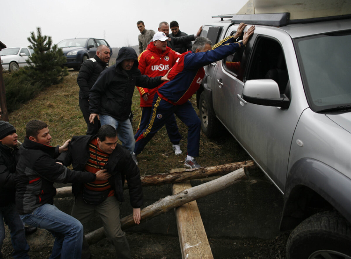 GALERIE FOTO Mulţumim, domnule preşedinte Mircea Sandu :D
