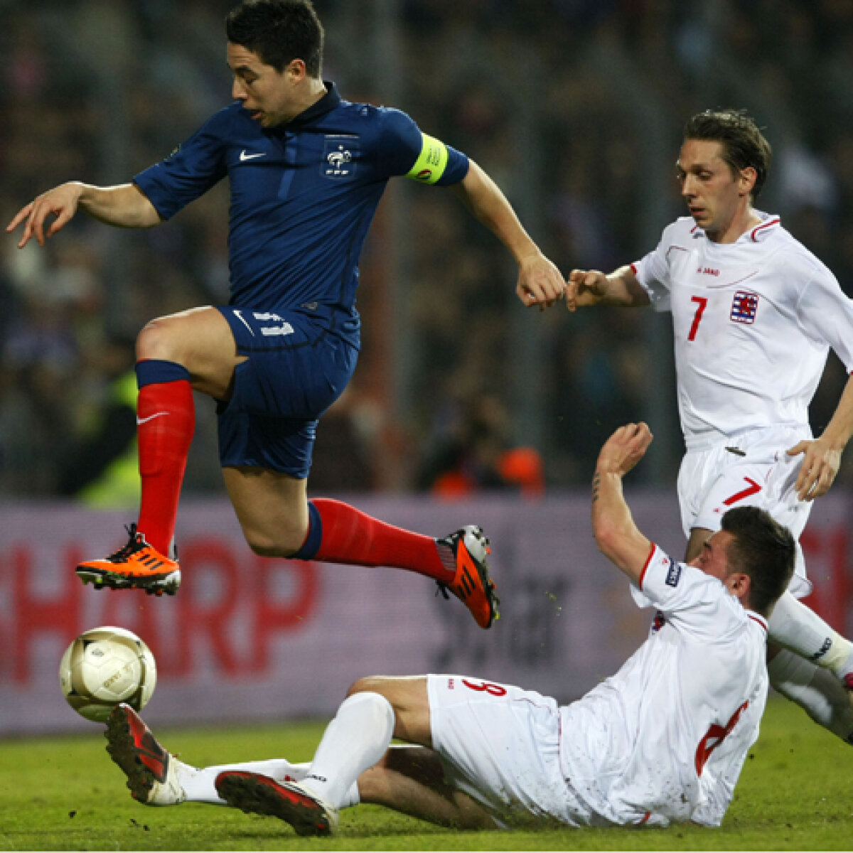 Laurent Blanc roteşte banderola pentru a găsi căpitanul potrivit » Metoda Jacquet