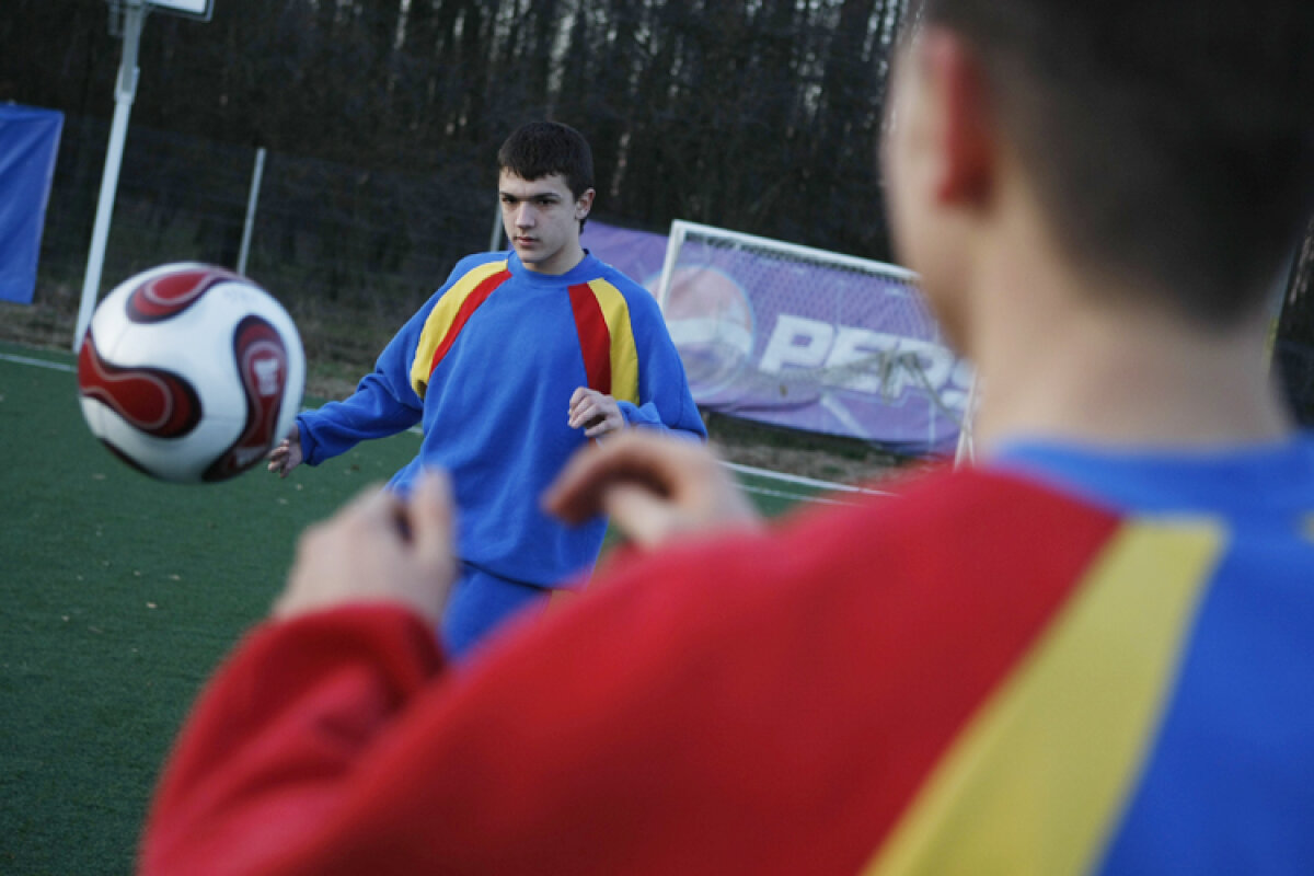 LPS Banatul a dat cinci jucători la naţionala U17. Antrenorul Cristi Petcu: "Ei sînt drogul meu!"