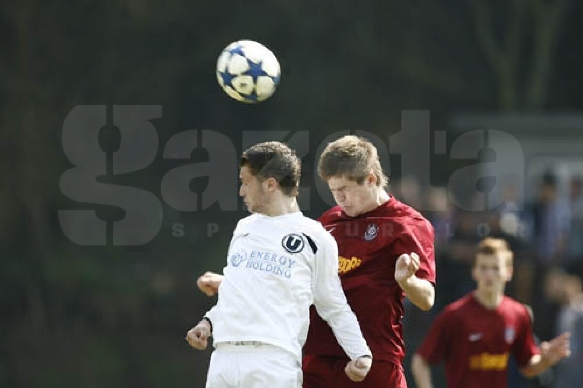 FOTO! Derby-ul Clujului are nerv şi la juniori » Copiii pun osul tare
