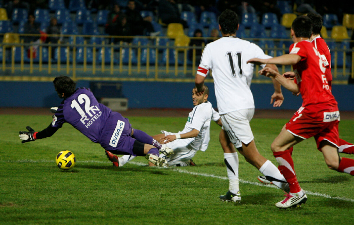 U Cluj - Dinamo 2-1 » N&N&D. Niculescu, Nasser şi Dănciulescu