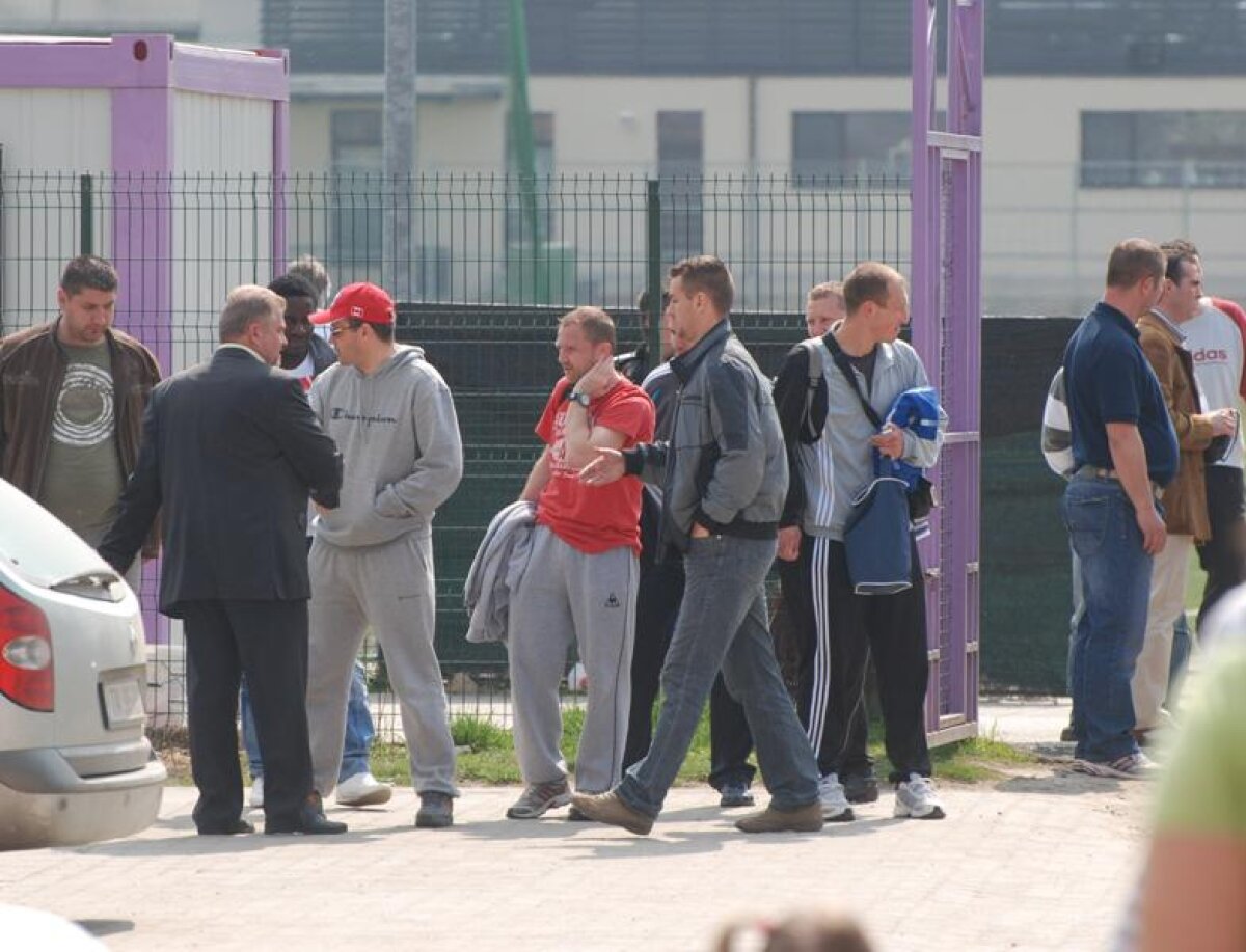 Steaua nu pierde, Poli nu trece pe primul loc