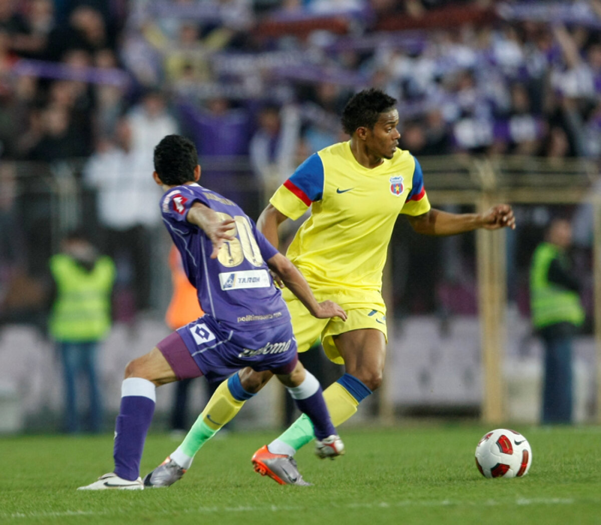 Steaua nu pierde, Poli nu trece pe primul loc