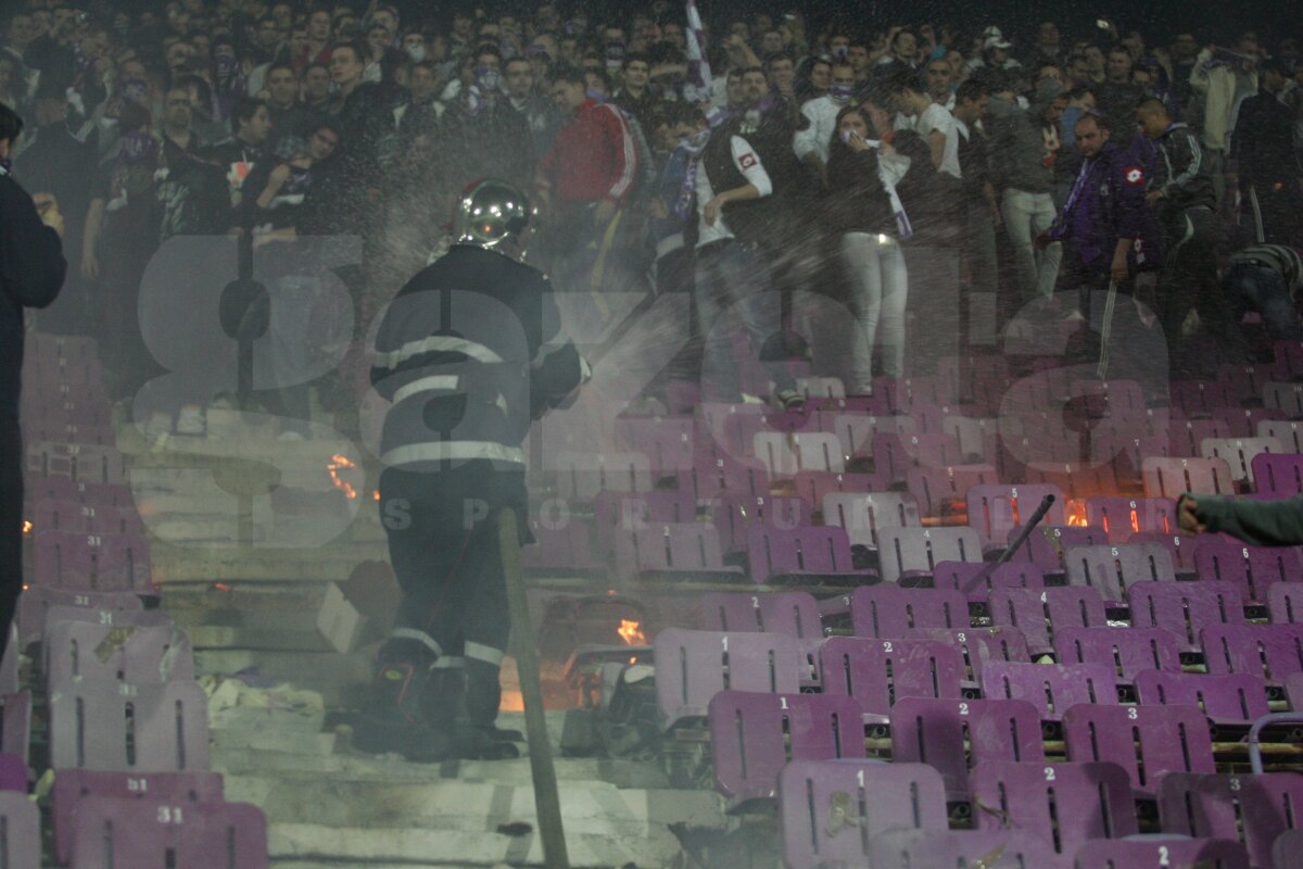 30.000 de timişoreni au "subordonat" Steaua în tribune » Patria violetă