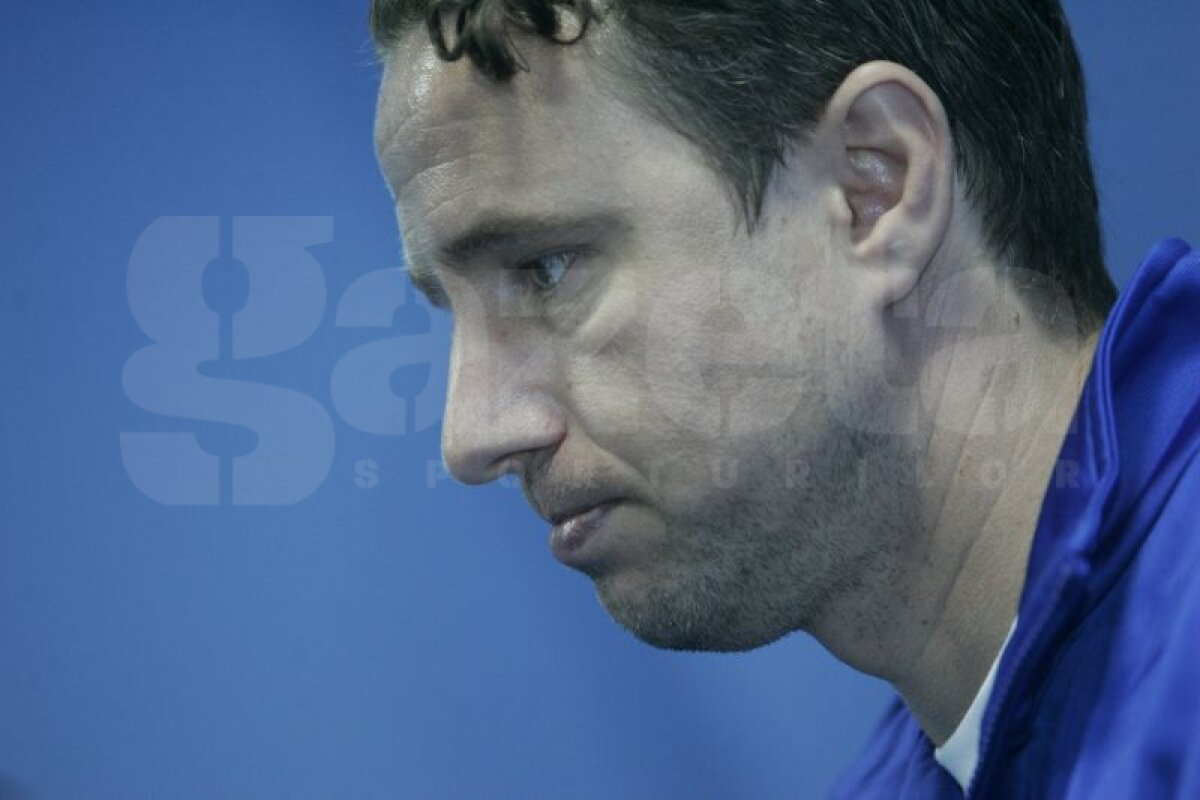 FOTO Reghecampf promite că la Craiova nu vor mai fi probleme în vestiar