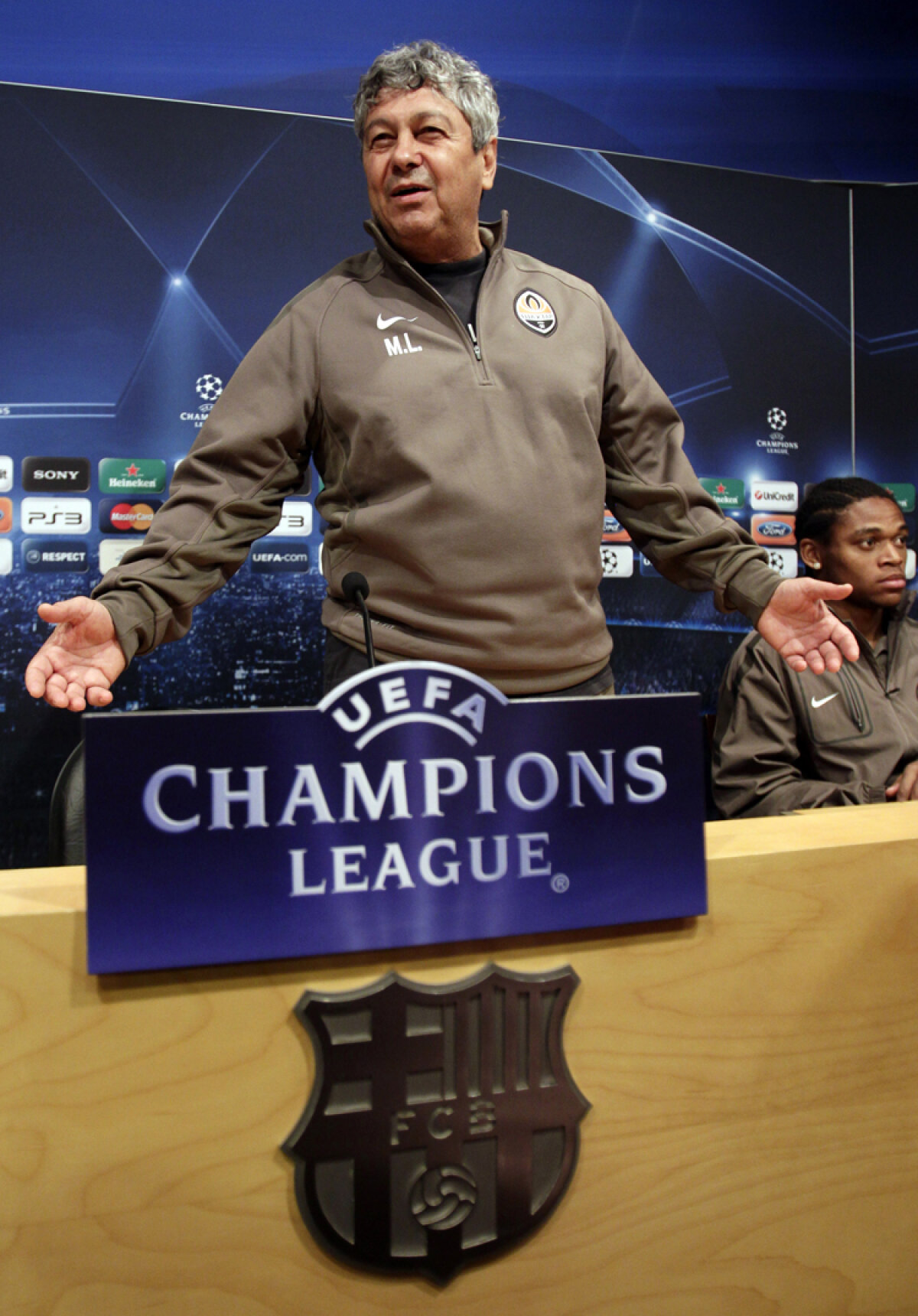 Mircea Lucescu: "Barca este cea mai bună echipă din istorie, dar ne vom juca şansele"