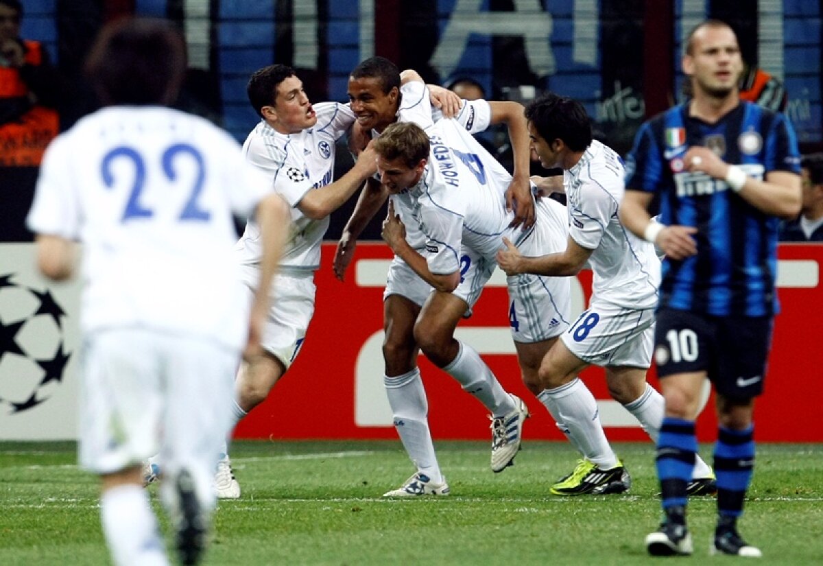 Schalke şi Real Madrid sînt cu un pas în semifinale » Chivu, iar eliminat