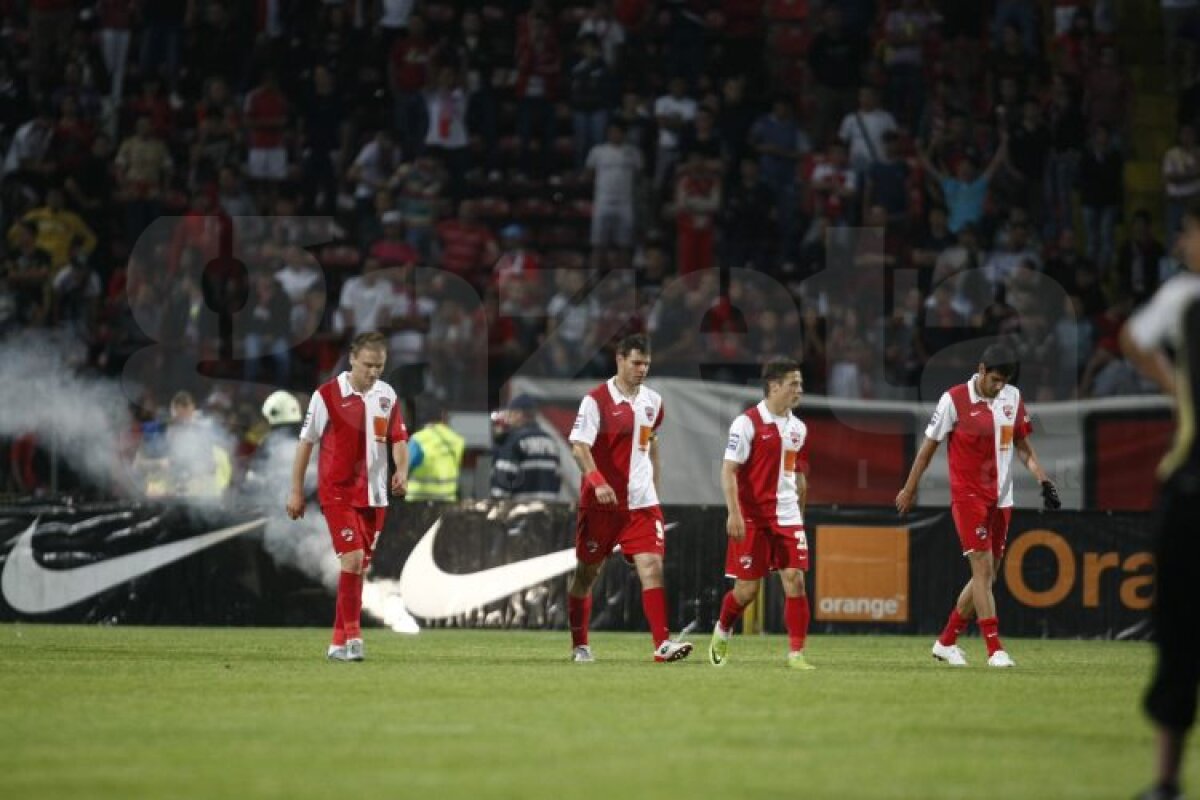 FOTO » Amintiri negre » De ce nu-i suportă Dinamo pe braşoveni
