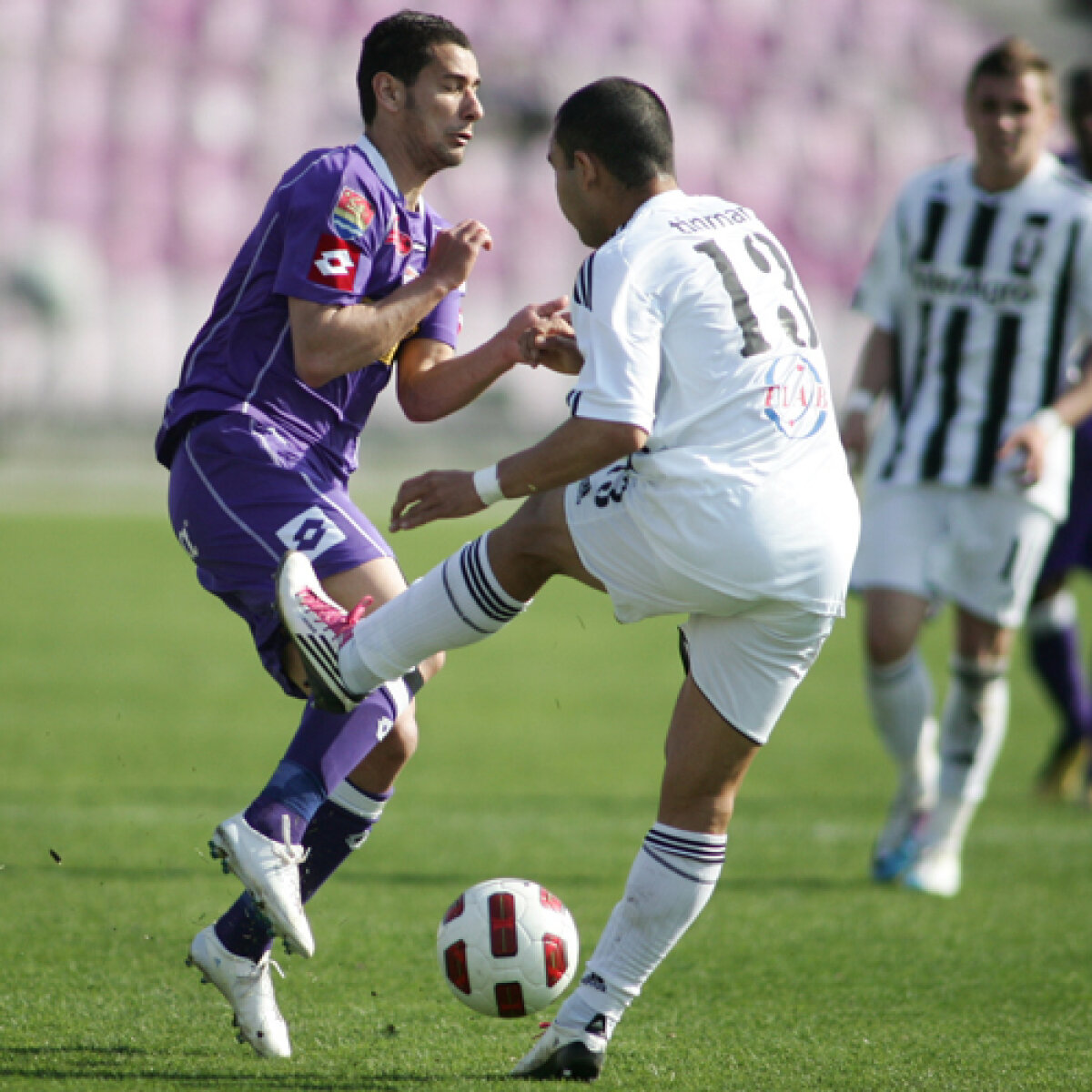 Timişoara a reuşit să egaleze după ce Astra a condus cu 2-0 » La un pas de suicid