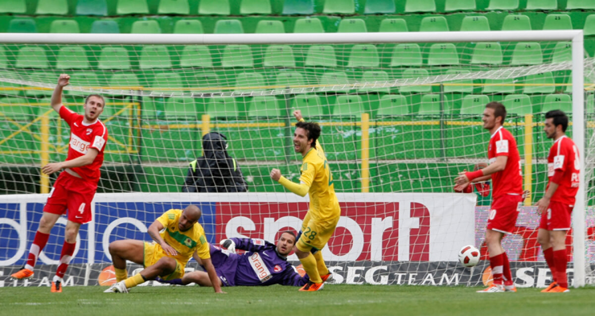 Cronica meciului Vaslui-Dinamo 2-0: "Wesley şi mieluşei". Vezi aici fazele VIDEO!