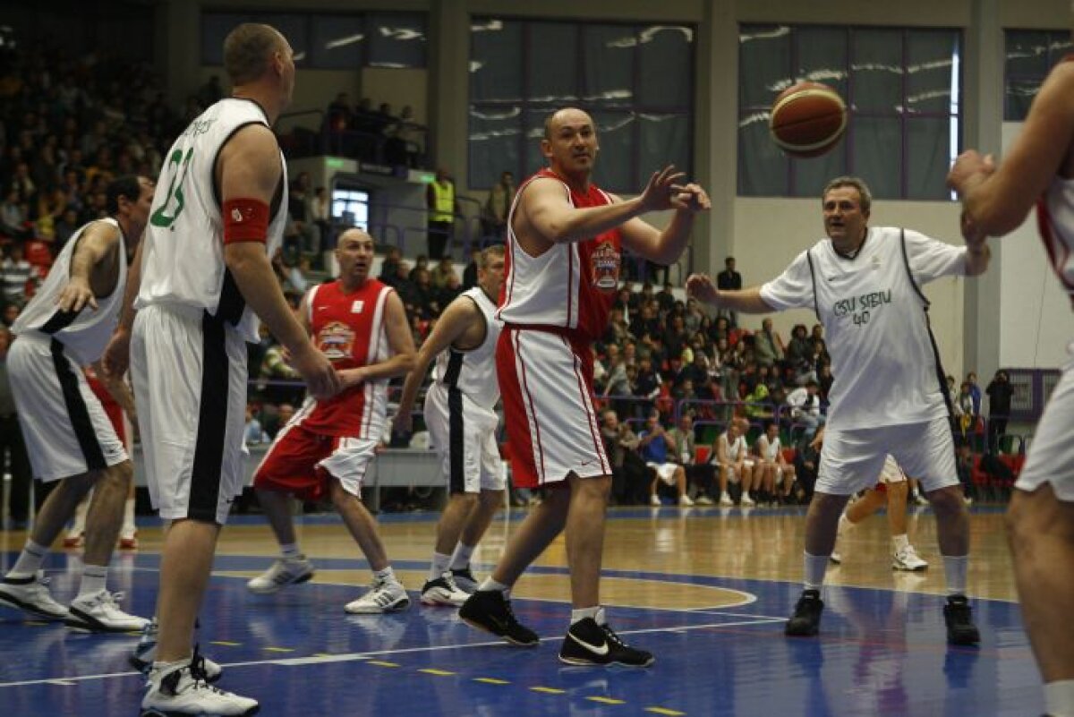 FOTO! All Star Game-ul baschetului masculin românesc a fost cîştigat de echipa Nordului