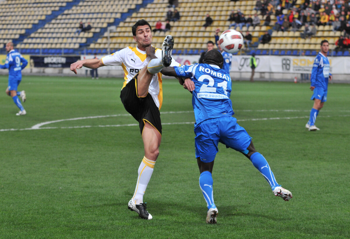 VIDEO » FC Braşov - Gloria Bistriţa 0-1: gazdele pierd după ce un recital al ratărilor!