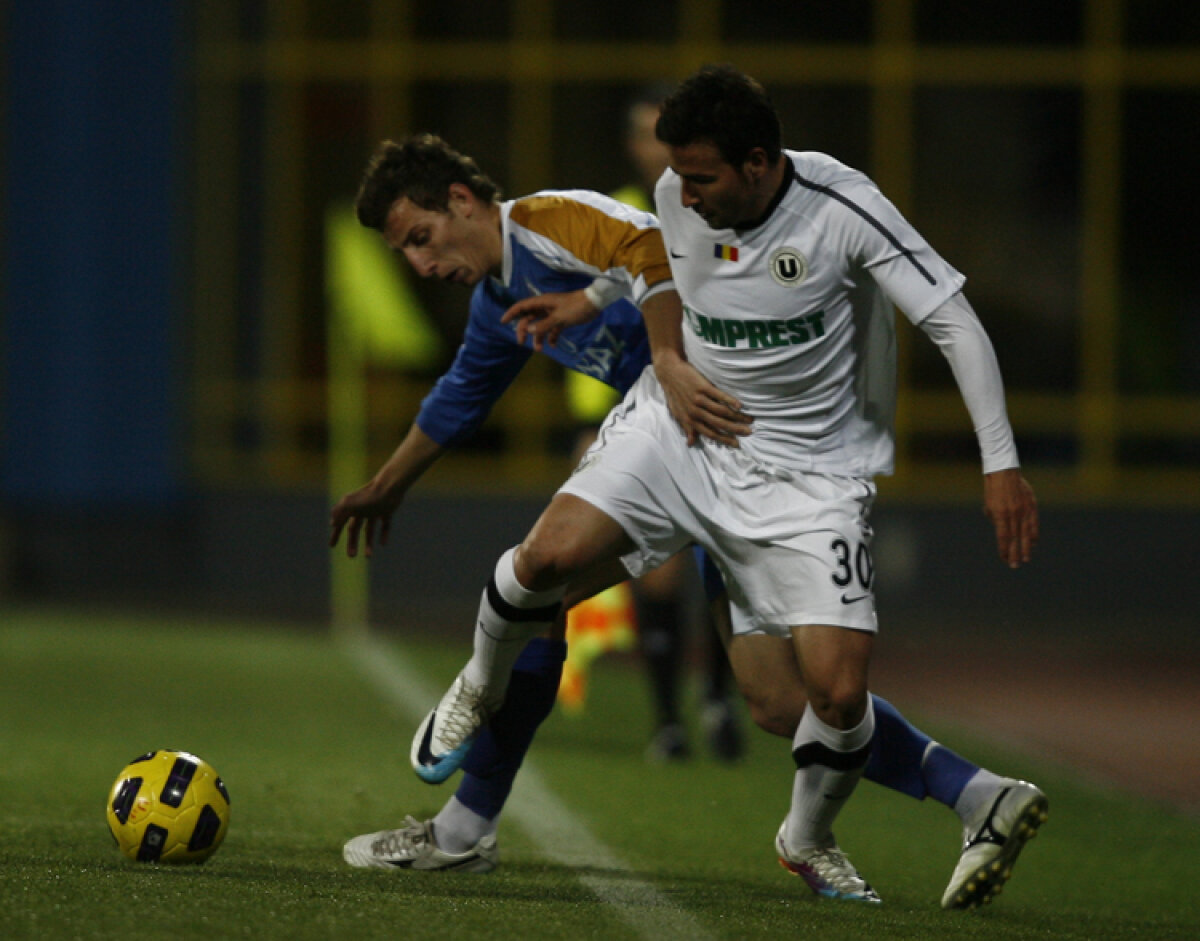 U Cluj - Gaz Metan 2-2! "Şepcile roşii" au avut gol anulat eronat în prelungiri!