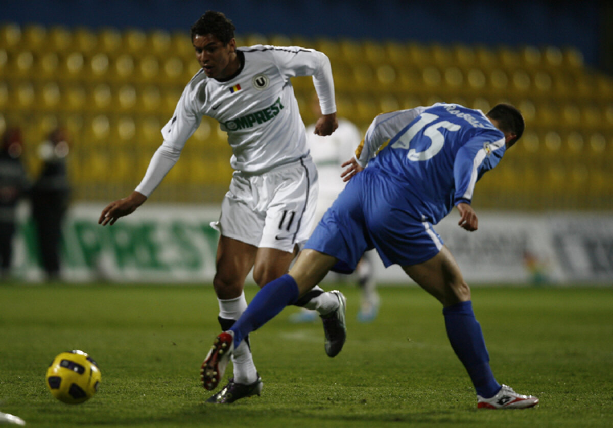 U Cluj - Gaz Metan 2-2! "Şepcile roşii" au avut gol anulat eronat în prelungiri!