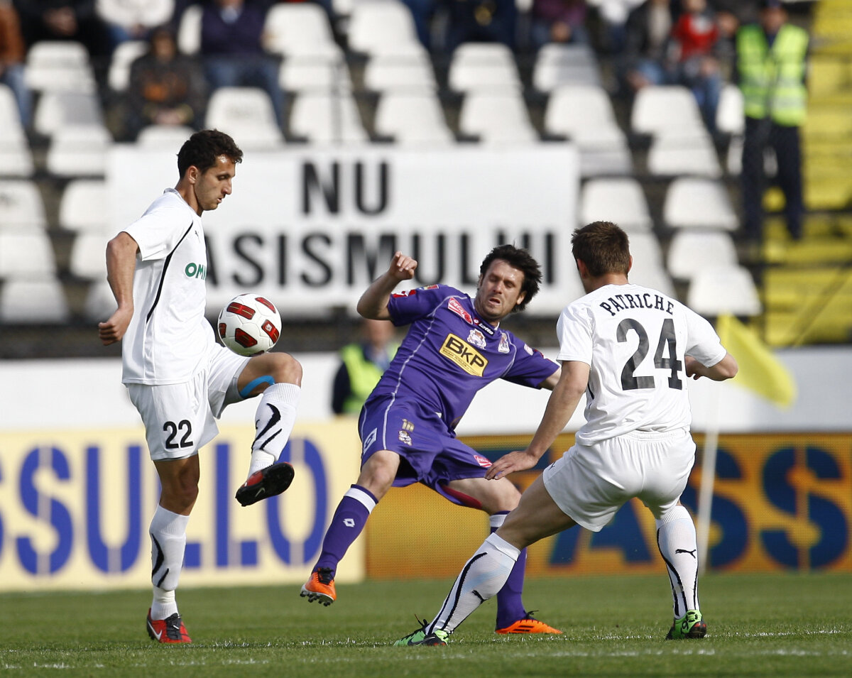 Final incredibil în Regie: Goga marchează de 3 puncte în prelungirile meciului Sportul-Poli 2-3!