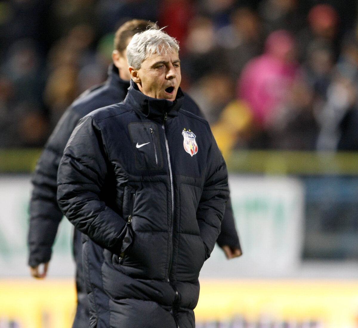 Steaua băgată în şedinţă de Mihalache » Năuciţi de un gol primit în prelungiri