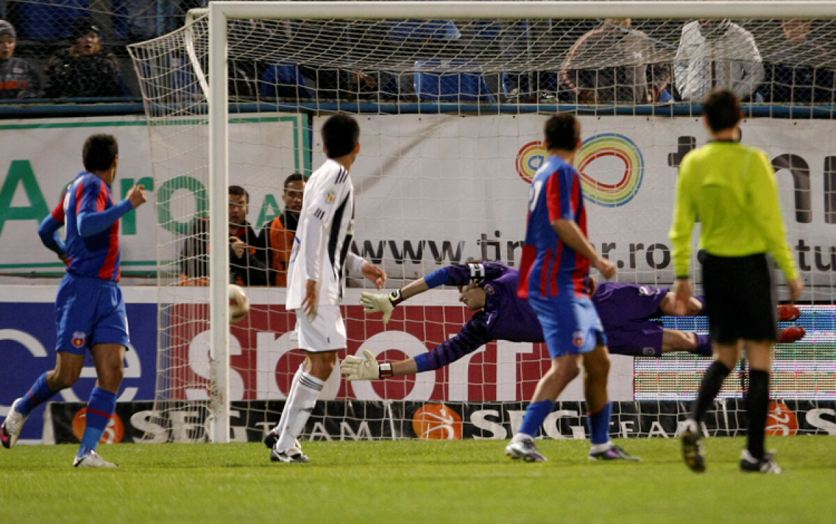 Steaua băgată în şedinţă de Mihalache » Năuciţi de un gol primit în prelungiri