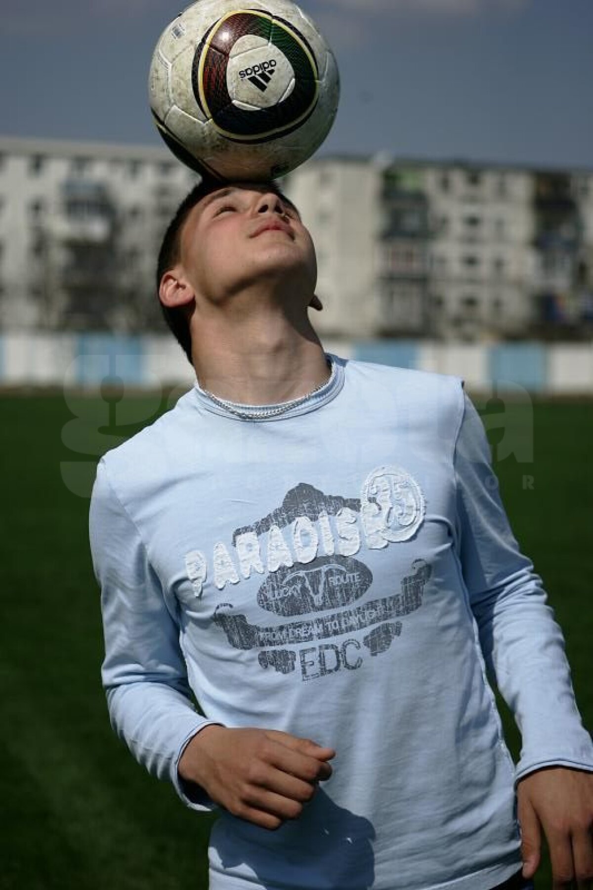 EXCLUSIV » FOTO » Încă un român în Italia! Juventus vrea un puşti pe care l-a dorit şi Barcelona!