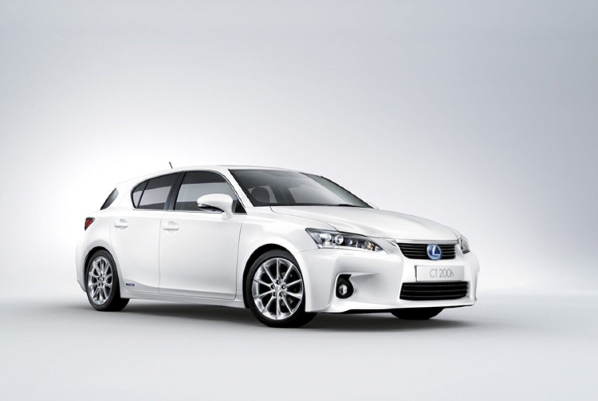 FOTO Noul Lexus Ct 200h s-a lansat în România