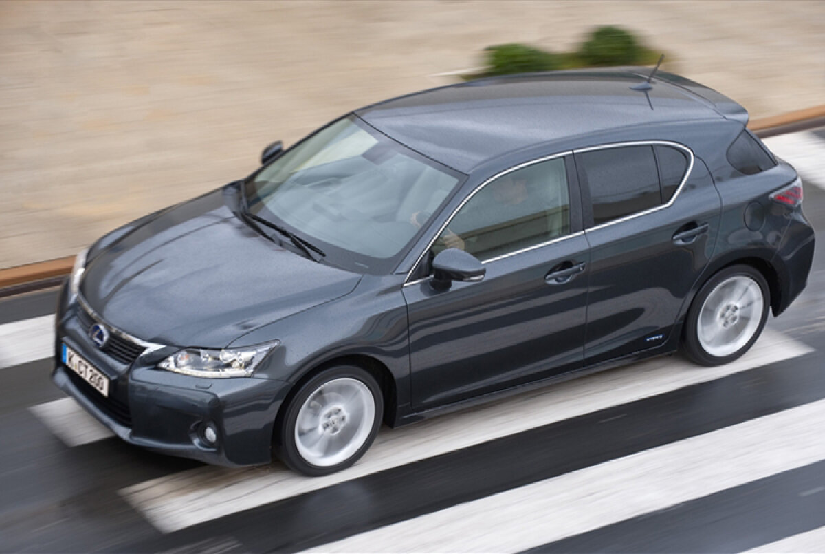 FOTO Noul Lexus Ct 200h s-a lansat în România