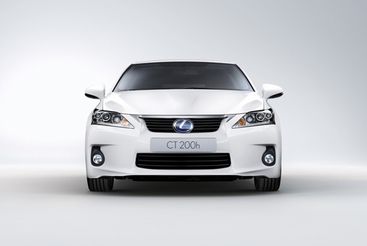 FOTO Noul Lexus Ct 200h s-a lansat în România