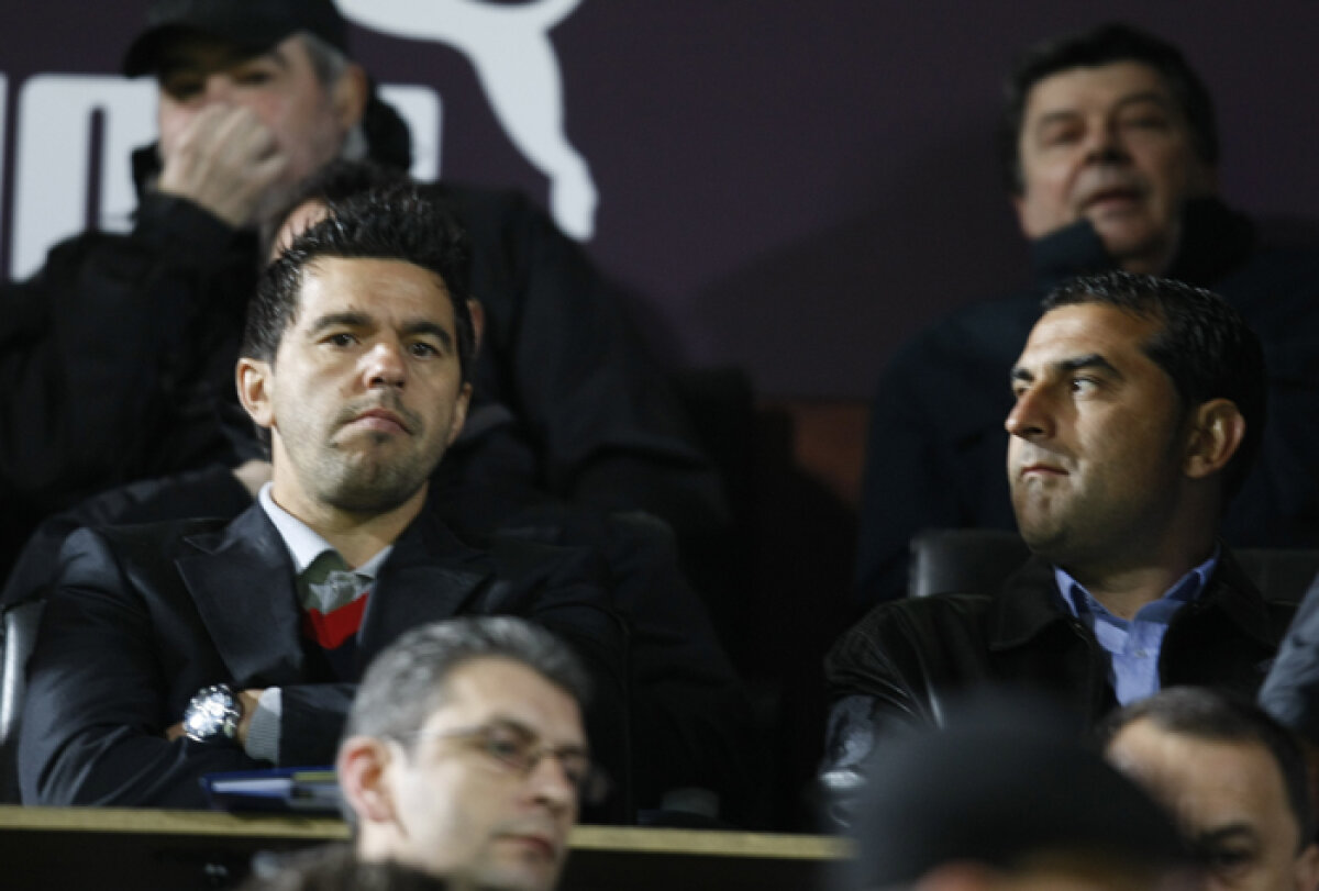 Lung. Şi mare. Frate cu Matrix