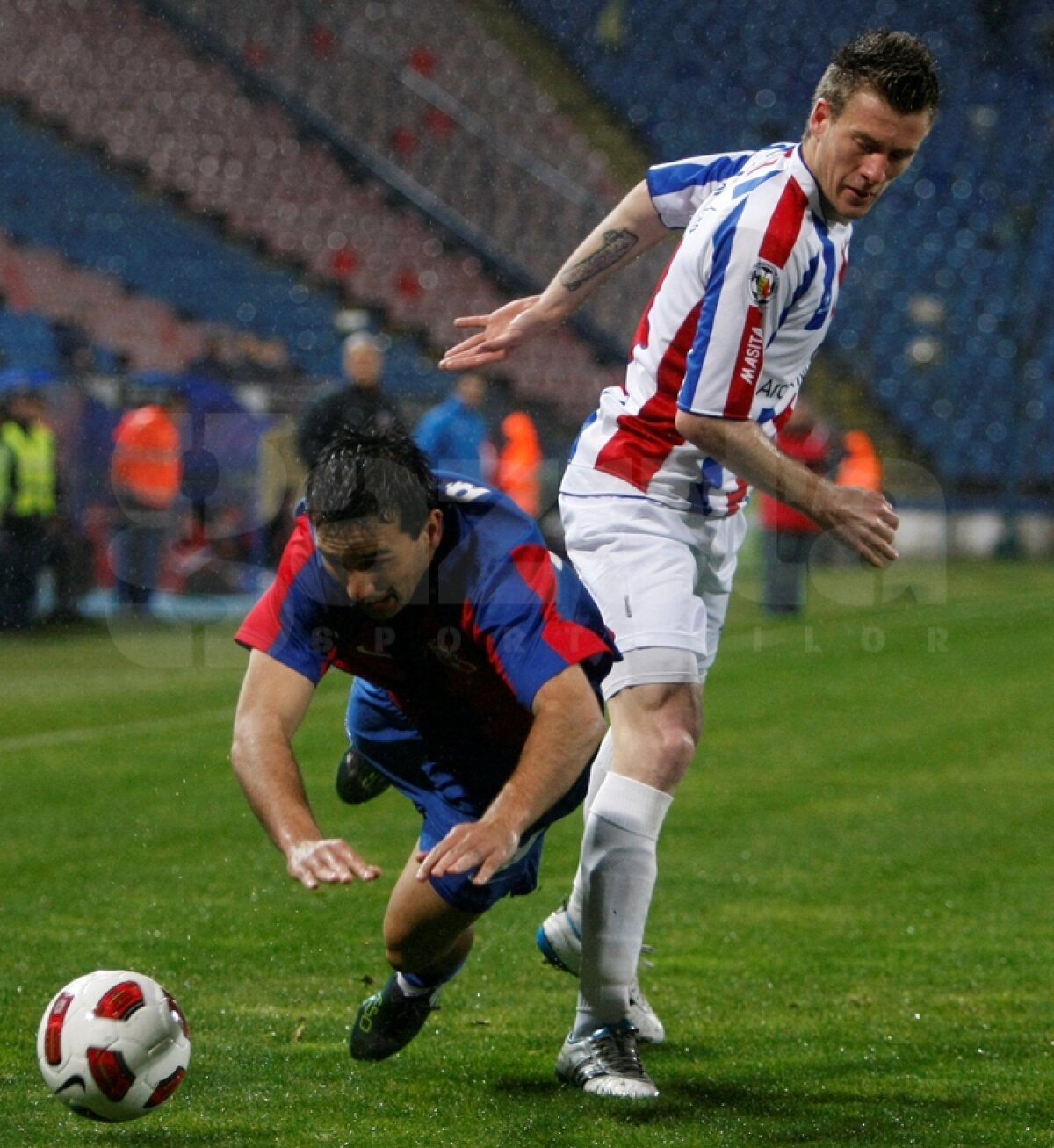 FOTO » Cronica de la Steaua - Oţelul 1-0: "Muraţi, dar cîştigaţi!"