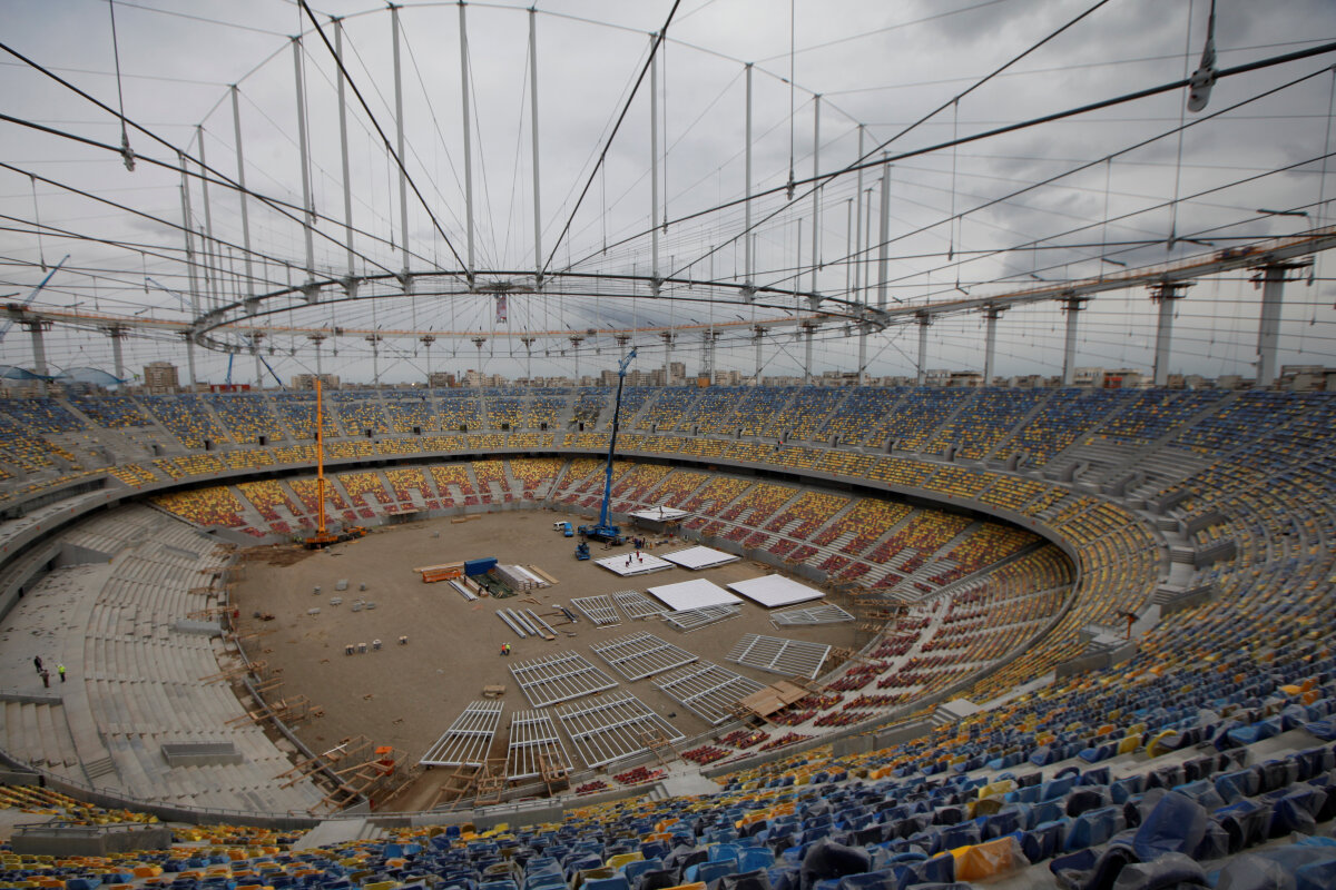 FOTO National Arena e gata la sfîrşitul lui iunie » Acum se montează acoperişul la noul stadion!