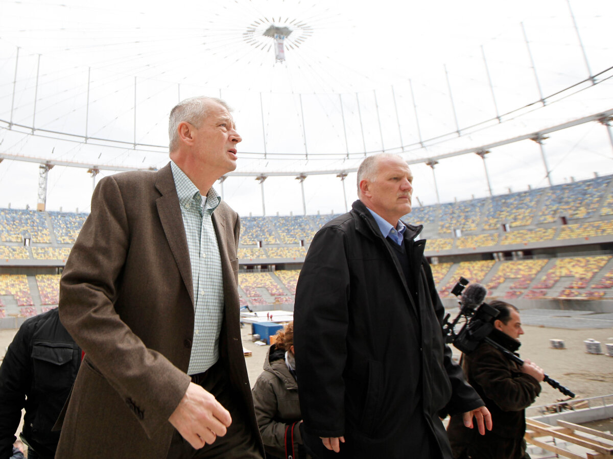 FOTO National Arena e gata la sfîrşitul lui iunie » Acum se montează acoperişul la noul stadion!