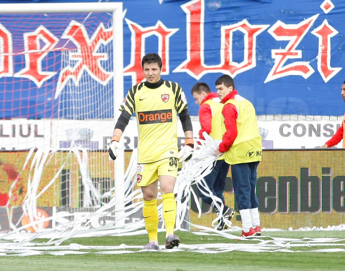 VIDEO » Dinamo salvează un punct in-extremis, Oţelul ratează INCREDIBIL 3 puncte