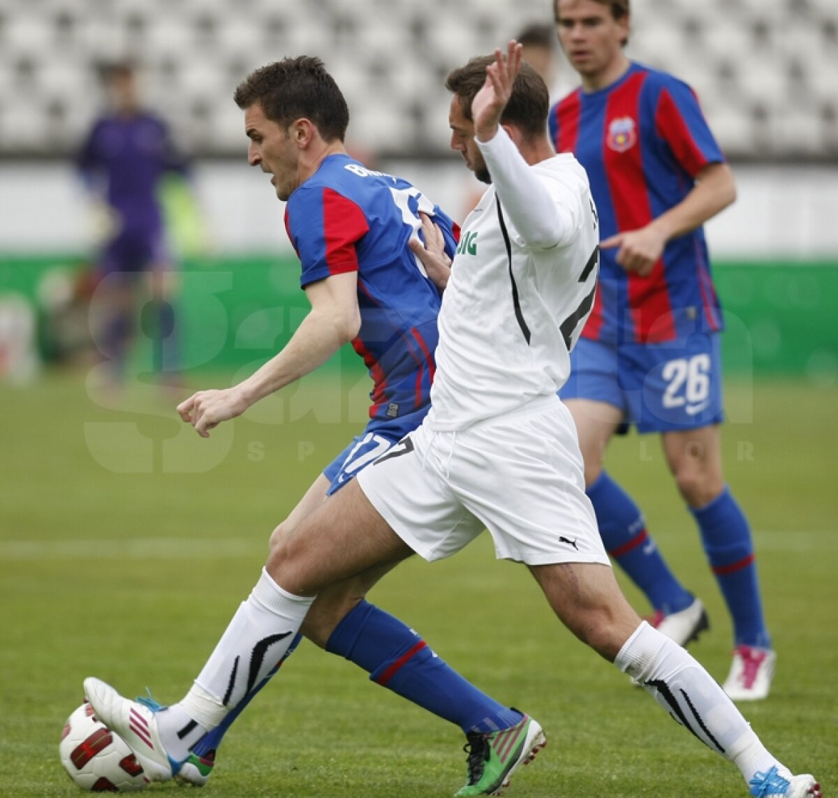 Sportul - Steaua 1-2. Echipa din Ghencea se apropie la 7 puncte de lider