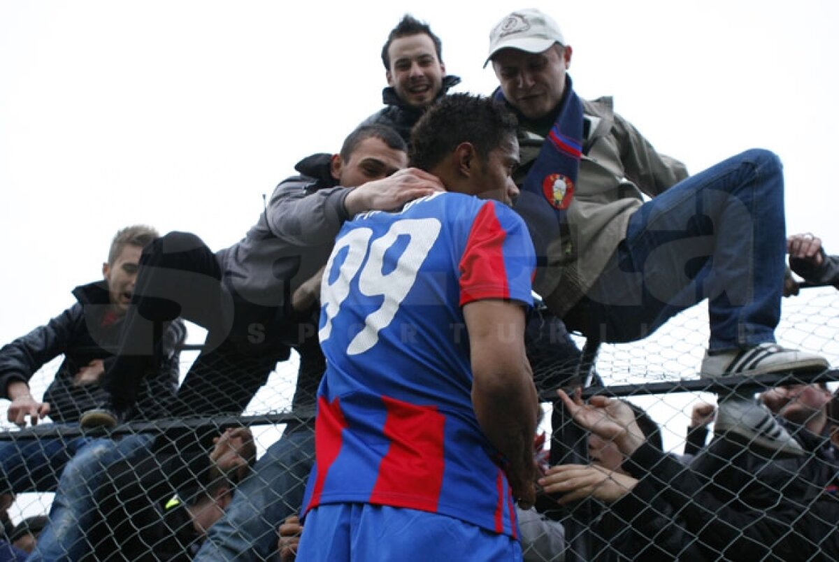 Cronica meciului Sportul-Steaua 1-2: "Două cuburi de ciocolată"