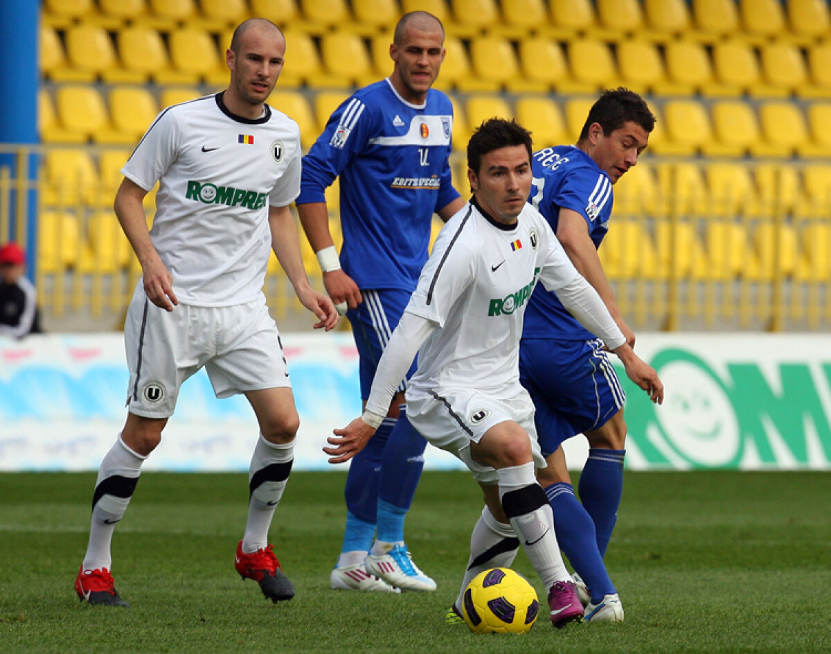 U Cluj învinge lejer pe Craiova şi îi egalează pe rivalii de la CFR