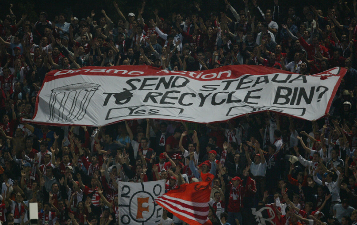 FOTO DERBY-ul care împarte România în două! Peste 50 de bannere cu cele mai fine ironii din ultimii 8 ani!