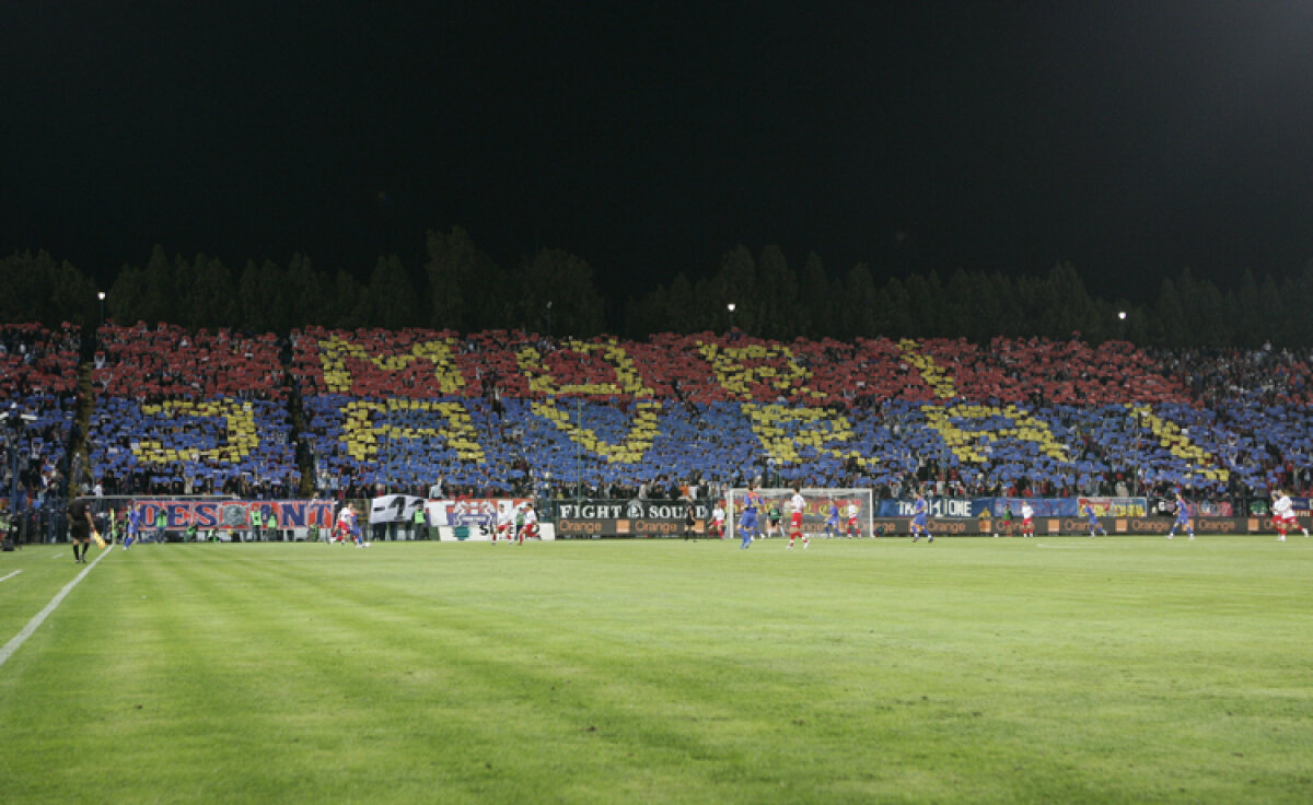 FOTO DERBY-ul care împarte România în două! Peste 50 de bannere cu cele mai fine ironii din ultimii 8 ani!