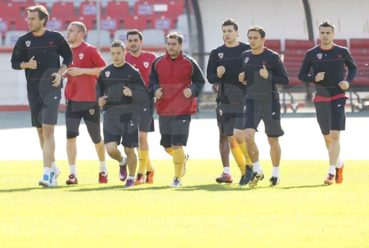 FOTO » Colegii au glumit cu Mărgăritescu: "S-a întors pericolul public numărul 1 al ţării"