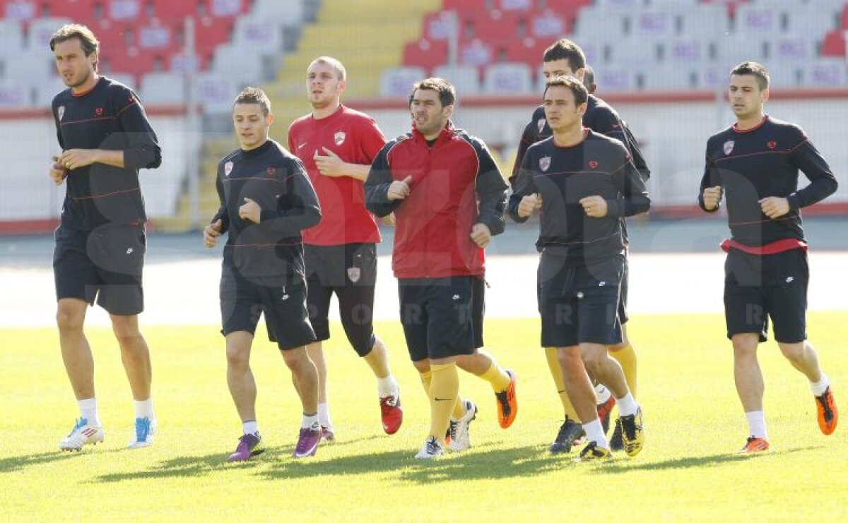 FOTO » Colegii au glumit cu Mărgăritescu: "S-a întors pericolul public numărul 1 al ţării"