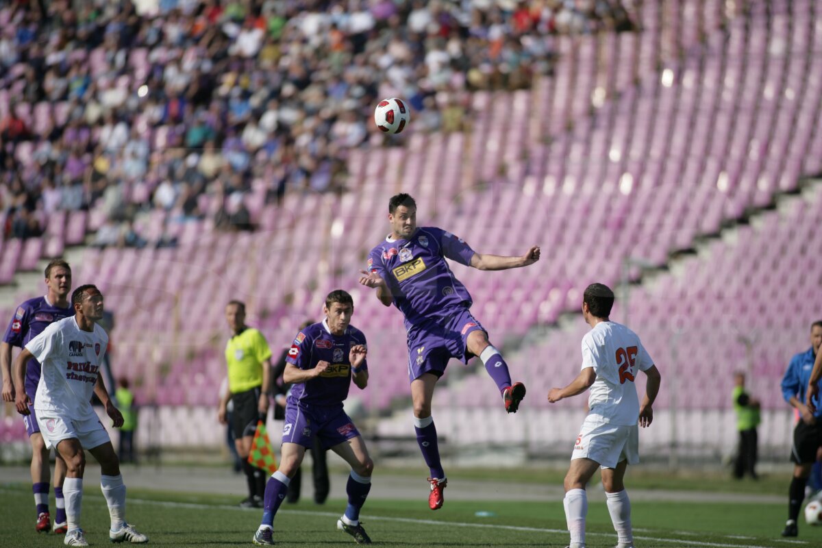 Ianis, golgeterul şchiop!