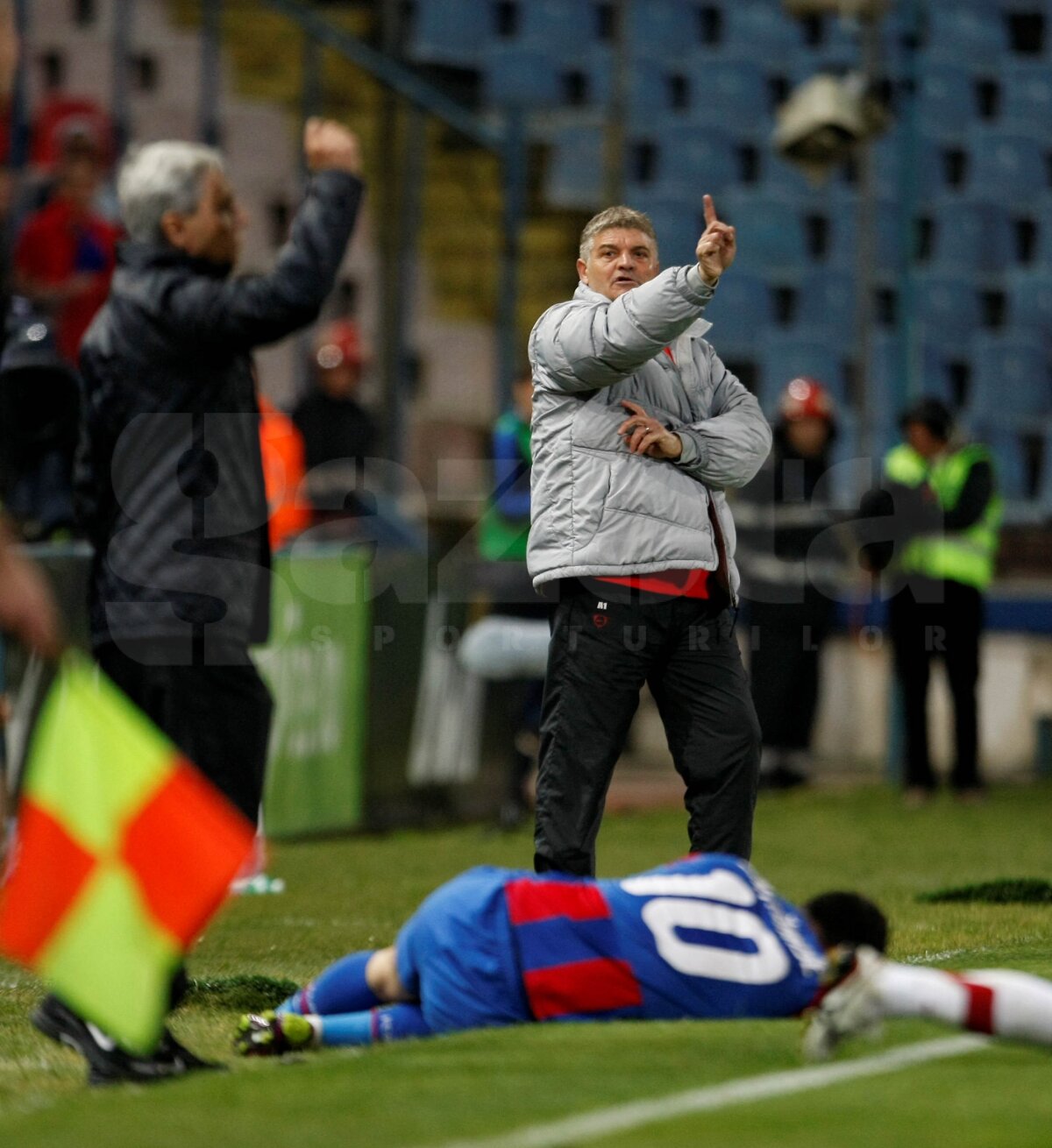 Cronica derbyului: Frumoasa fără noroc şi bestia de 1,67