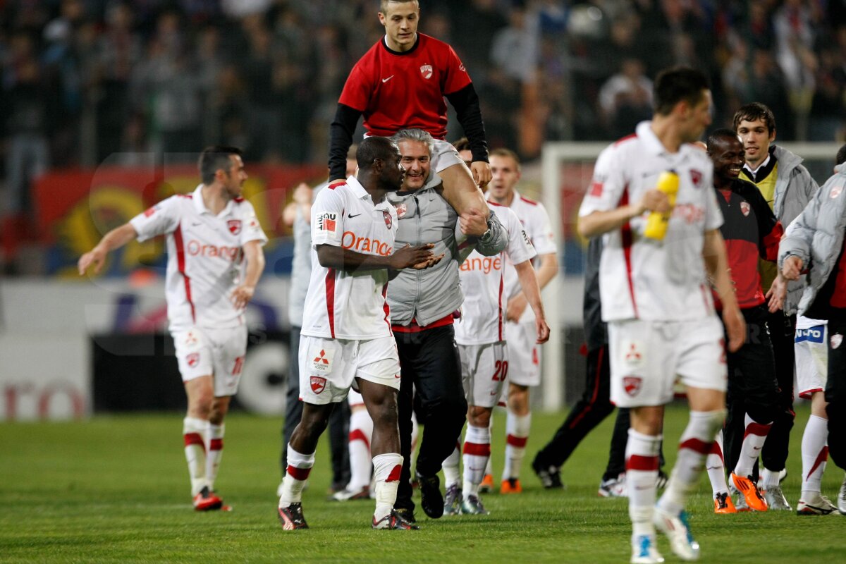 Cronica derbyului: Frumoasa fără noroc şi bestia de 1,67