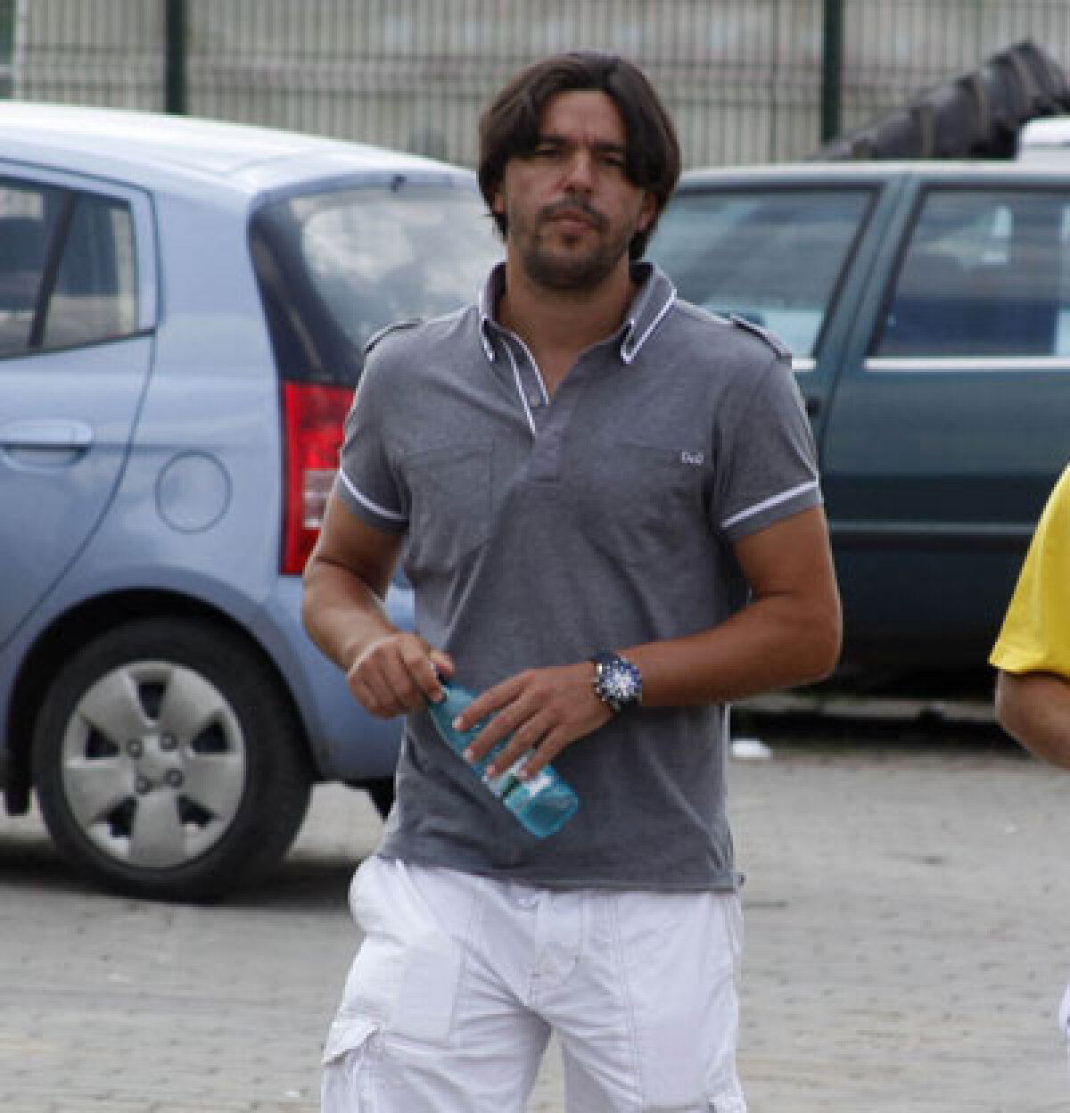 Aproape sigur Cristian Petre va conduce Rapidul pînă în vară. Copos insistă pentru Rednic